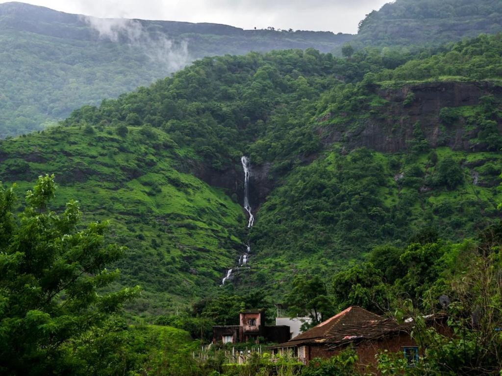 Red House 3Bhk Villa Karjat Buitenkant foto
